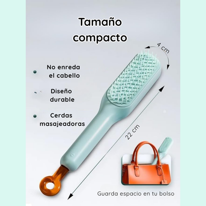 Cepillo retráctil con cerdas masajeadoras